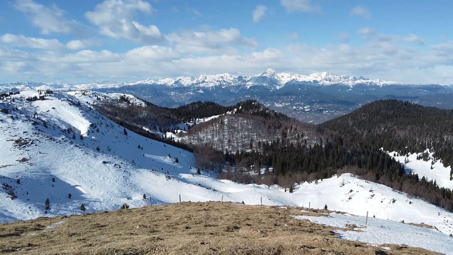 Pogled proti Triglavu z Ratitovca