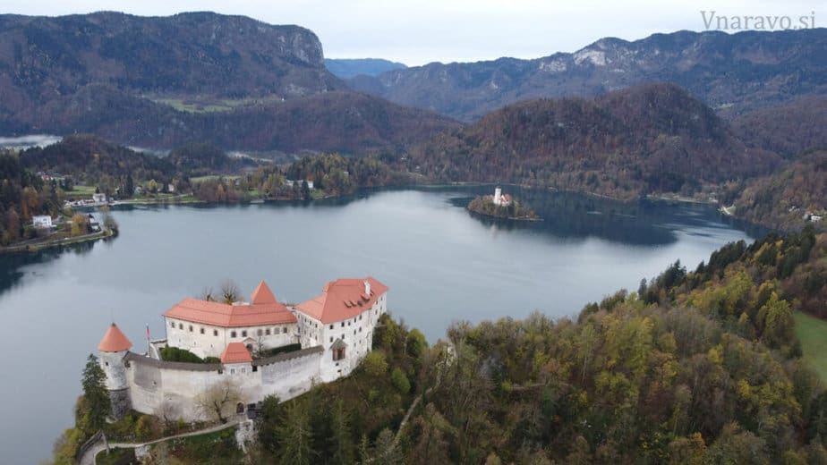 Blejsk igrad in jezero