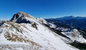 Kladivo in planine pod grebenom Košute